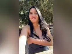 Amateur Live Porn of Mia_2003