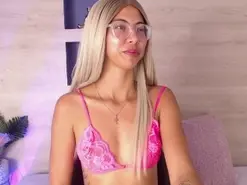 Amateur Sex Chat of Hillary_hott