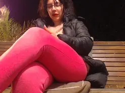 Amateur Live Porn of AnnBigLabia25