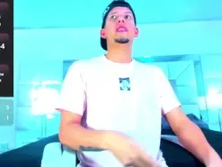 Amateur Adult Webcam of Sebastian_Smitt