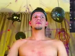 Amateur Adult Webcams of Sebastian_Smitt