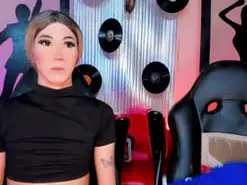 Amateur Live Porn of Lecsis_Lincy