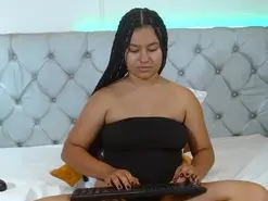Amateur Live Sex Cam of NoiraVale