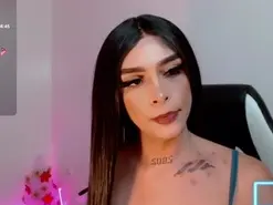 Amateur Nude Webcam of adharaamoon_