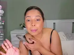 Amateur Free Porn Cam of hotzoe7