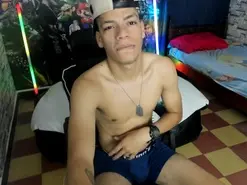 Amateur Sex Cam of Mike_Guzman