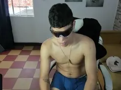 Amateur Live Porn of Mike_Guzman