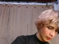 Amateur Live Porn of DaraSweet