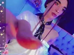 Amateur Sex Cam of camila_valkirye