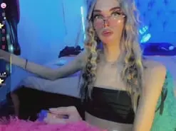 Amateur Sex Cam of camila_valkirye