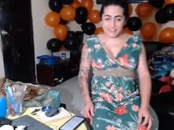 Amateur Live Porn of alina_li