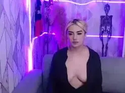 Amateur Private Sex Chat of RavenSage