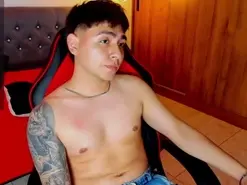 Amateur Live Porn of NicolasJames_Sc