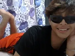 Amateur Watch Live Sex Cams of narcisoXmoon