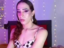 Amateur Live Sex of pamelaat2200