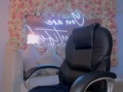 Amateur Live Sex Cam of CelesteMoon1