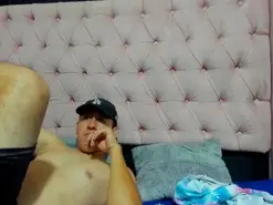 Amateur Live Sex of AlaiayStuard