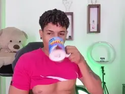 Amateur Watch Live Sex Cams of yoximanuelprime
