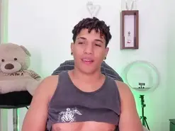 Amateur Adult Webcams of yoximanuelprime