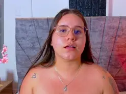 Amateur Watch Live Sex Cams of April_Sc