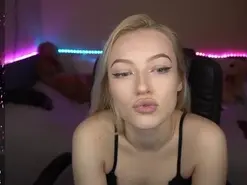 Amateur Free Porn Cam of AmandaPeach