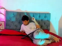 Amateur Adult Video Chat of AlexDuMontt