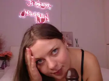 Bongacams Adult Webcam of Krispyshot