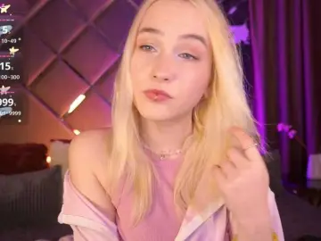 Bongacams Watch Live Sex Cams of LilElfie