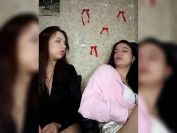 Bongacams Best live sex cam show of Alica-and-Angelina