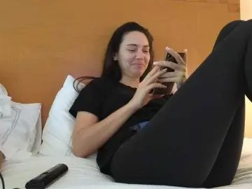 Bongacams Free Porn Cam of Mr-and-Mrs-Smith-XXL