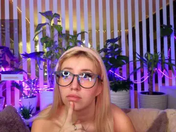 Bongacams Adult Webcams of MiaLiaHot