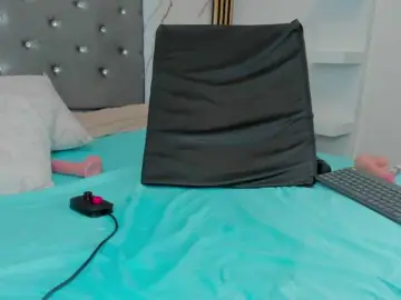 Bongacams Sex Cam of vanessaa-squirt