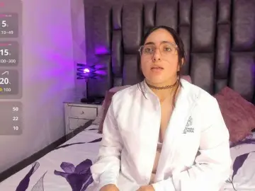 Bongacams Adult Webcam of LuluWest