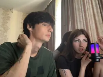Bongacams Best live sex cam show of Skynlayer