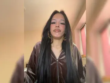 Bongacams Watch Live Sex Cams of Gloria8