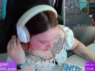 Bongacams Adult Webcam of AlinaAdams