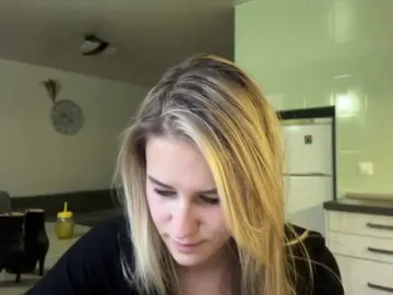 Bongacams Nude Webcam of JenevaOcana