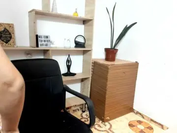 Bongacams Live Sex Cam of amy-lennox