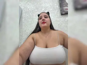 Bongacams Nude Webcam of Alisaay