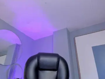 Bongacams Watch Live Sex Cams of KatieNolanX