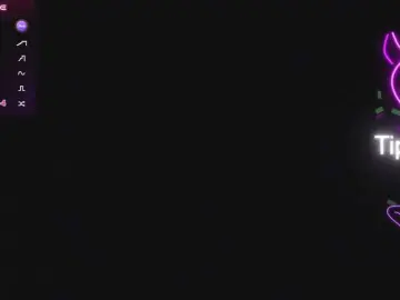 Bongacams Watch Live Sex Cams of KissShine