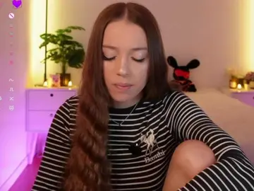 Bongacams Best live sex cam show of MaybeBabeTV