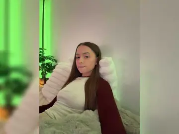 Bongacams Free Live Porn of MaybeBabeTV