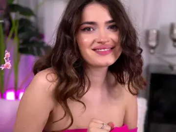 Bongacams Live Sex Cam of SweetAuraaa