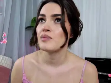 Bongacams Adult Webcam of SweetAuraaa
