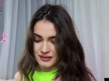 Bongacams Sex Chat of SweetAuraaa