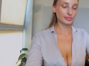 Bongacams Free Live Porn of MarilynShow
