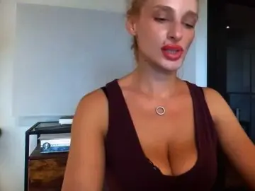 Bongacams Sex Cam of MarilynShow