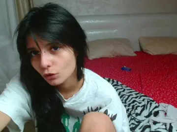 Bongacams Watch Live Sex Cams of TheSluttyFox