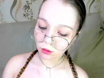 Bongacams Adult Video Chat of MelMooon